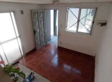PH · 193m² · 9 Ambientes · 1 Cochera · Venta PH en Block Caseros Oportunidad