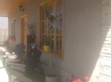 Casa · 90m² · 3 Ambientes · Venta Casa Amoblada, Piscina Corralitos Guaymallén