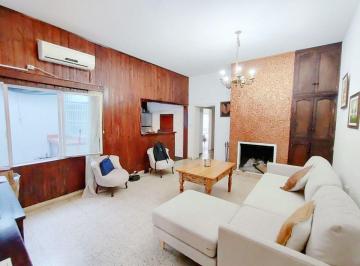 PH · 61m² · 3 Ambientes · Apartamento Venta Semipeatonal Centro de Mercedes