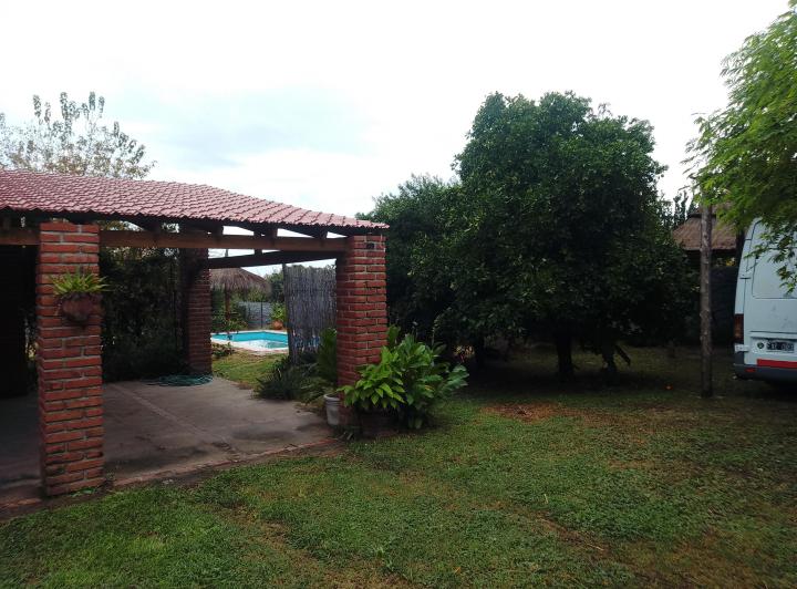 Casa · 250m² · 4 Ambientes · 2 Cocheras