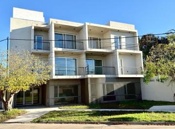Departamento · 40m² · 1 Ambiente · 1 Cochera · Departamento Monoambiente Amplio en Venta en Lujan Centro con Cochera Udaondo 755 Las Moras II