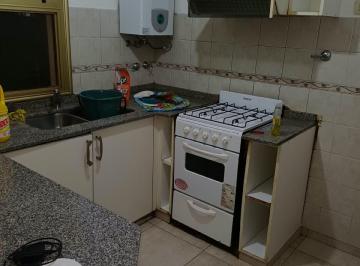 Departamento de 3 ambientes, Lomas de Zamora · Alquiler Dueño Directo – Semipiso 3 Ambientes con Cochera