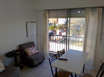 Departamento · 40m² · 2 Ambientes - Enrique Alquiler · Devoto Alquiler 2 Ambientes 40 m. A. Acond. Muy Luminoso