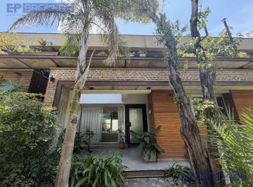 Casa · 99m² · 3 Ambientes · 1 Cochera · Casa en Venta 3 Amb. en Hurlingham Barrio Cerrado