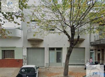 Depósito · 400m² · Amplio Deposito de 3 Plantas en Pompeya