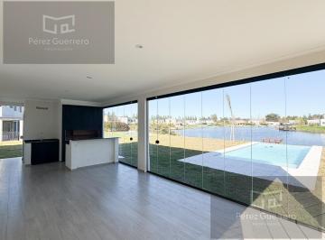 Casa · 200m² · 5 Ambientes · 4 Cocheras · Casa en Venta en San Matias a La Laguna