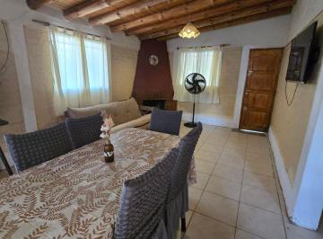 Casa de 3 ambientes, El Carrizal · Venta de Casa con Piscina en Barrio El Coral del Carrizal