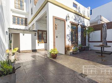 Casa · 240m² · 5 Ambientes · Venta Casa en Nuñez - 340 m² - 3 Dorm. - Patio - Terraza