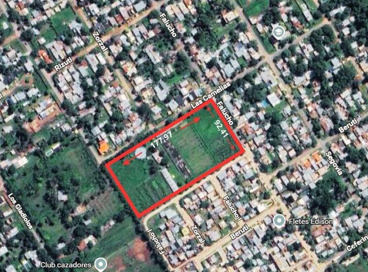 Terreno · 526m² · 1 Cochera