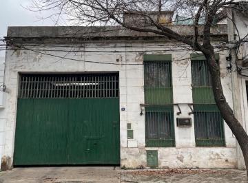 Bodega-Galpón · 377m² · Galpon en Venta en Republica de La Sexta