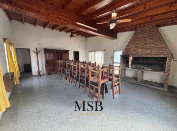 PH · 150m² · 5 Ambientes · PH en Venta de 5 Ambientes en San Carlos, con Balcón y Quincho