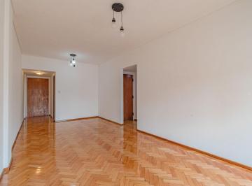 Departamento · 77m² · 4 Ambientes · Venta 4 Amb en Monte Castro Apto Credito