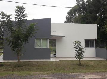 Quinta vacacional · 79m² · 2 Dormitorios · Casa Quinta Financiada en Venta en Reconquista