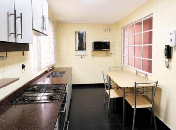 Departamento · 92m² · 4 Ambientes · Venta Departamento 4 Amb Luminoso Balcon Frente