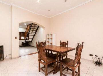PH · 100m² · 4 Ambientes · 1 Cochera · Venta PH T/ Casa 4 Amb. Rem. Esc. Lanús A/cred.