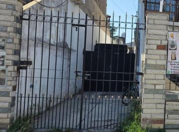 Depósito · 227m² · Venta de Deposito Interno en Lanus Oeste