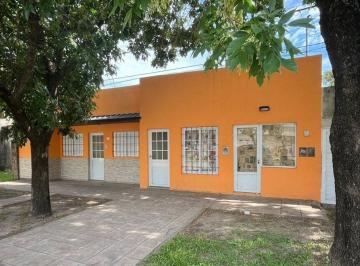 Casa · 180m² · 7 Ambientes · Venta Casa + Dpto + Local en Pilar Santa Fe