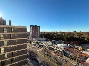 Departamento de 2 ambientes, San Isidro · Excelente 2 Ambientes con Cochera - Seg. 24 Hs + Amenities