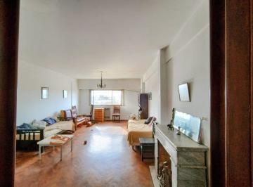 Departamento · 77m² · 4 Ambientes · Depto 3 Amb en Venta Almagro Balcon Vista Abierta