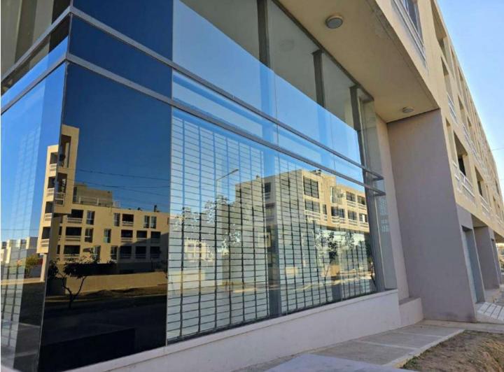 Local comercial · 124m²