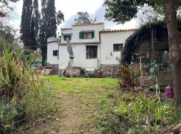 Casa · 180m² · 4 Ambientes · 1 Cochera · Venta Casa 3 Dorm Saldan Cordoba