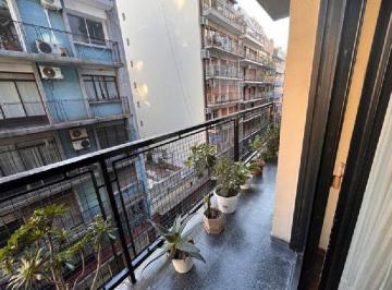 Departamento de 4 ambientes, Caballito · Departamento de 4 Ambientes con Dependencia en Venta