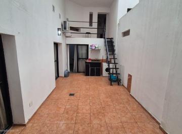 PH · 58m² · 4 Ambientes · Venta PH Nuevo de 4 Amb con Patio