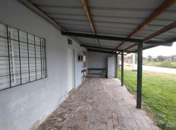 Casa · 81m² · 4 Ambientes · 1 Cochera · Venta Casa de 2 Dorm. en Los Zapallos