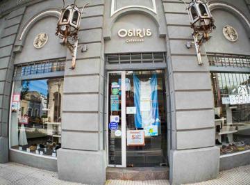 Local comercial · 143m² · Alquiler de Importante Local en Nacion 343