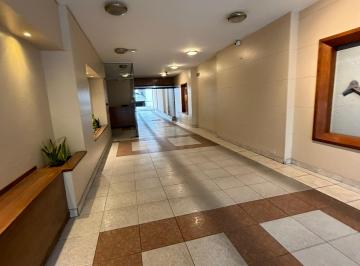 Departamento de 3 ambientes, Córdoba · Departamento en Alquiler de 1 Dormitorio Alberdi Frente Plaza Colon