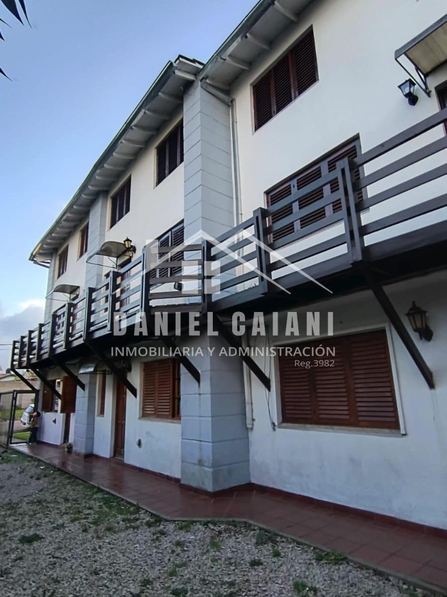 Casa 3 amb, 70m² en Punta Mogotes con parrilla y vistas al mar