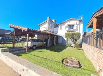 Casa · 150m² · 6 Ambientes · 2 Cocheras · Vende Casa Seis Ambientes San Antonio de Padua