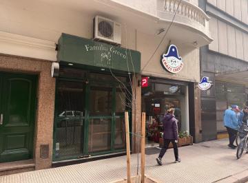 Local comercial · 75m² · Alquiler Local en Recoleta - Impecable!