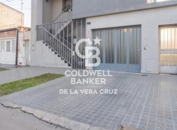 PH · 94m² · 7 Ambientes · 1 Cochera · Barrio San Roque - Casa en Planta Baja