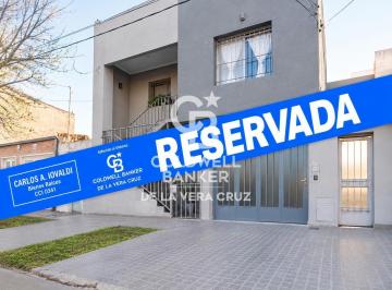 PH · 94m² · 7 Ambientes · 1 Cochera · Barrio San Roque - Casa en Planta Baja