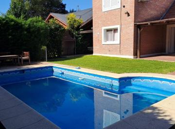 Casa · 180m² · 3 Ambientes · 1 Cochera · Casa en Venta Soles del Pilar