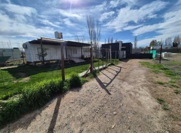Casa · 108m² · 5 Ambientes · 1 Cochera · Se Vende Propiedad con 2 Uf, Stefenelli, General Roca
