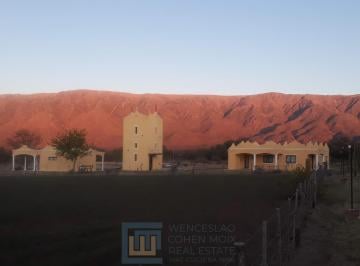 Campo · 210m² · 4 Ambientes · 1 Cochera · Chacra en San Fco del Monte de Oro