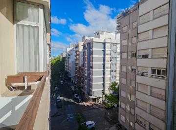 Departamento · 25m² · 1 Ambiente · 1 Amb Totalmente Reciclado C/ Balcón Saliente a La Calle