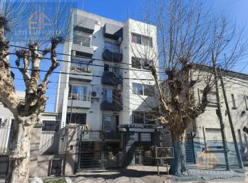 Departamento · 35m² · 3 Ambientes · Venta de Departamento de 3 Ambientes Haedo Sur, Zona Oeste