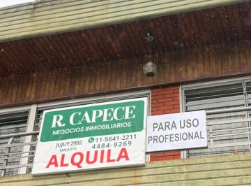 Oficina comercial de 4 ambientes, La Matanza · Departamento de 4 Ambientes