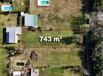 Terreno · 743m² · Venta Lote Veronica T - 823