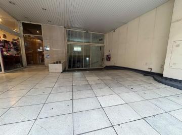 Garage · 20m² · Cochera Doble en Recoleta, Amplia, Cómoda y de Fácil Acceso