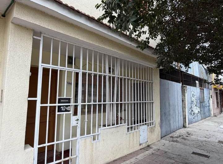 Casa · 97m² · 2 Dormitorios · 2 Cocheras