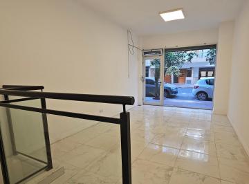 Local comercial · 55m² · 3 Ambientes · Alquiler 24 Meses - Local a La Calle en Importante Zona Comercial