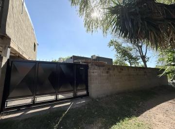 Casa · 80m² · 4 Ambientes · 1 Cochera · Casa en Rincon de Milberg