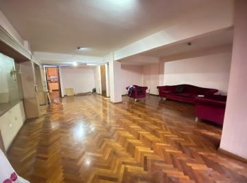 Departamento · 207m² · 6 Ambientes · Venta Departamento 4 Dorm. - Centro - Cordoba