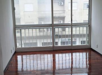 Departamento · 55m² · 3 Ambientes · Alquiler Apartamento 2 Dorm. Ciudad Vieja