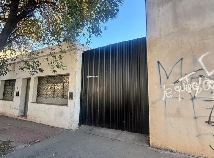 Local comercial · 200m²