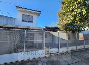 Casa · 119m² · 4 Ambientes · 2 Cocheras · Casa Venta Castelar Norte